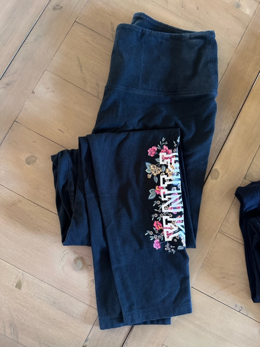 PINK Victoria's Secret Black Leggings with Floral Logo